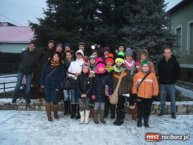Zdjęcie w galerii na portalu naszraciborz.pl: Dzieci z Krzanowic pojechały na kręgle wiadomości z regionu