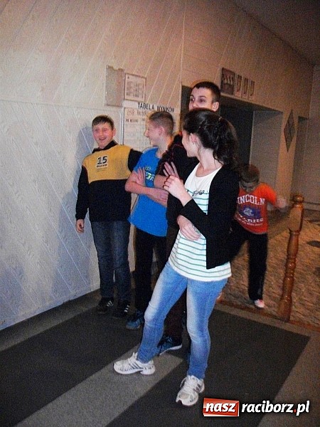 Zdjęcie w galerii na portalu naszraciborz.pl: Dzieci z Krzanowic pojechały na kręgle wiadomości z regionu