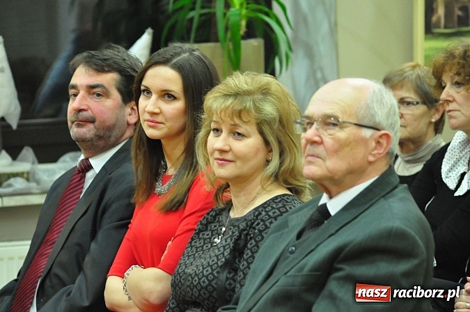 Zdjęcie w galerii na portalu naszraciborz.pl: Koncert noworoczny w Centrum Kultury w Tworkowie wiadomości z regionu