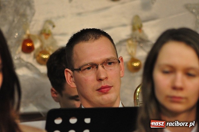 Zdjęcie w galerii na portalu naszraciborz.pl: Koncert noworoczny w Centrum Kultury w Tworkowie wiadomości z regionu