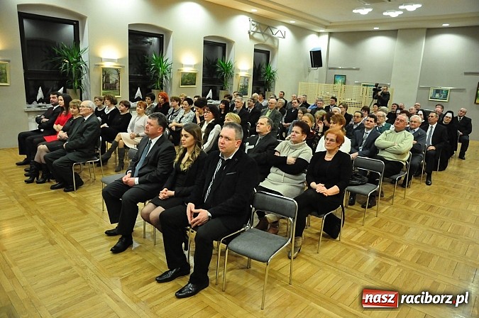 Zdjęcie w galerii na portalu naszraciborz.pl: Koncert noworoczny w Centrum Kultury w Tworkowie wiadomości z regionu