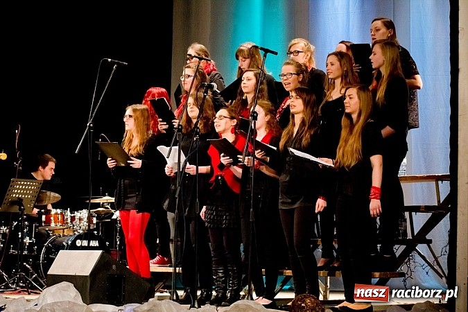 Zdjęcie w galerii na portalu naszraciborz.pl: Muzyka gospel zabrzmiała w Strzesze wiadomości z regionu