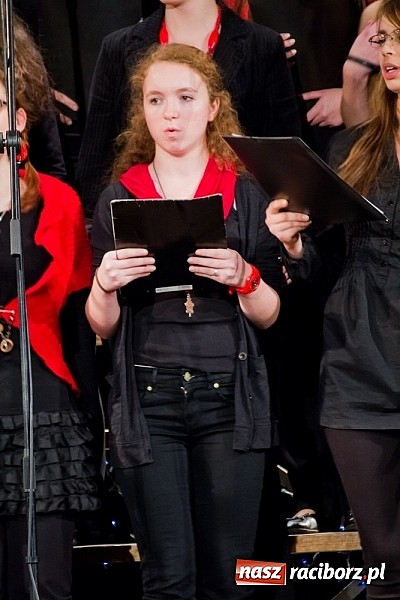 Zdjęcie w galerii na portalu naszraciborz.pl: Muzyka gospel zabrzmiała w Strzesze wiadomości z regionu