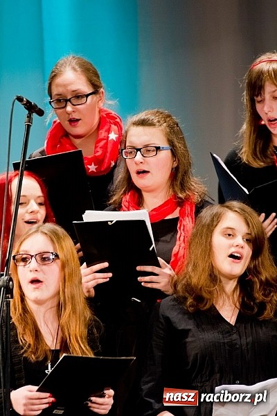 Zdjęcie w galerii na portalu naszraciborz.pl: Muzyka gospel zabrzmiała w Strzesze wiadomości z regionu