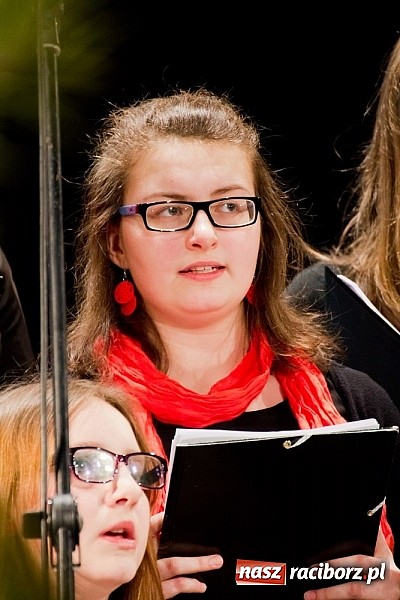 Zdjęcie w galerii na portalu naszraciborz.pl: Muzyka gospel zabrzmiała w Strzesze wiadomości z regionu