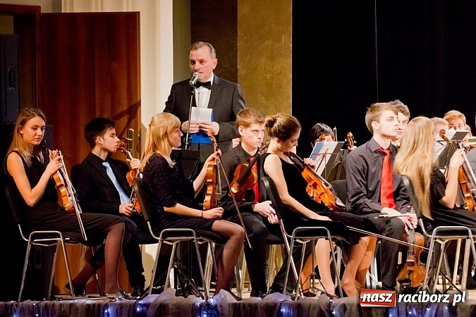 Zdjęcie w galerii na portalu naszraciborz.pl: Młodzież z Moguncji i Opola zagrała w RCK-u wiadomości z regionu