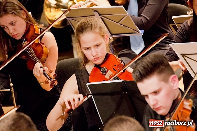 Zdjęcie w galerii na portalu naszraciborz.pl: Młodzież z Moguncji i Opola zagrała w RCK-u wiadomości z regionu