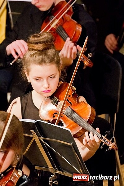 Zdjęcie w galerii na portalu naszraciborz.pl: Młodzież z Moguncji i Opola zagrała w RCK-u wiadomości z regionu