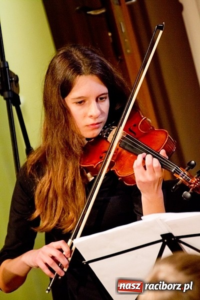 Zdjęcie w galerii na portalu naszraciborz.pl: Młodzież z Moguncji i Opola zagrała w RCK-u wiadomości z regionu