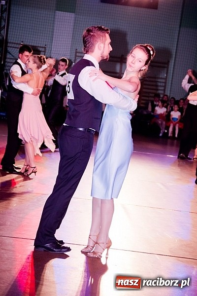 Zdjęcie w galerii na portalu naszraciborz.pl: Taniec zagościł w Arenie Rafako. Pokazy grup z Młodzieżowego Domu Kultury wiadomości z regionu