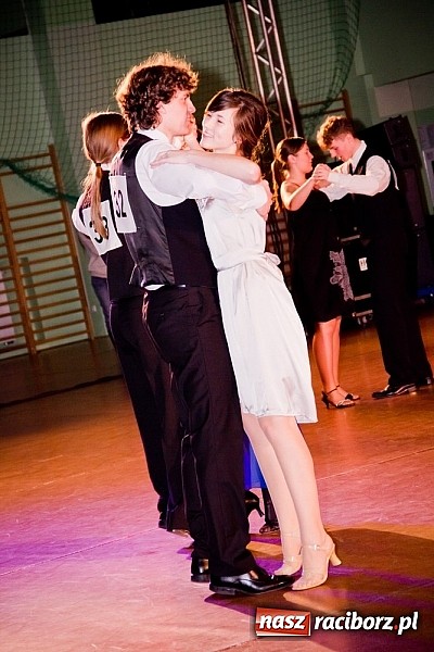 Zdjęcie w galerii na portalu naszraciborz.pl: Taniec zagościł w Arenie Rafako. Pokazy grup z Młodzieżowego Domu Kultury wiadomości z regionu