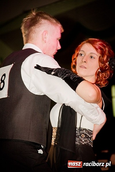 Zdjęcie w galerii na portalu naszraciborz.pl: Taniec zagościł w Arenie Rafako. Pokazy grup z Młodzieżowego Domu Kultury wiadomości z regionu