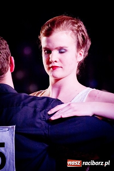 Zdjęcie w galerii na portalu naszraciborz.pl: Taniec zagościł w Arenie Rafako. Pokazy grup z Młodzieżowego Domu Kultury wiadomości z regionu