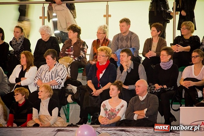 Zdjęcie w galerii na portalu naszraciborz.pl: II Og&oacute;lnopolski Turniej Tańca Towarzyskiego PIAST 2014 - relacja FOTO i WIDEO wiadomości z regionu