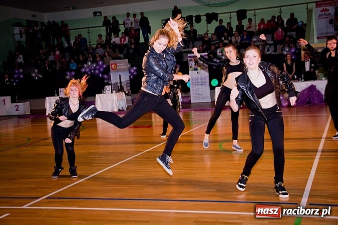 Zdjęcie w galerii na portalu naszraciborz.pl: II Og&oacute;lnopolski Turniej Tańca Towarzyskiego PIAST 2014 - relacja FOTO i WIDEO wiadomości z regionu