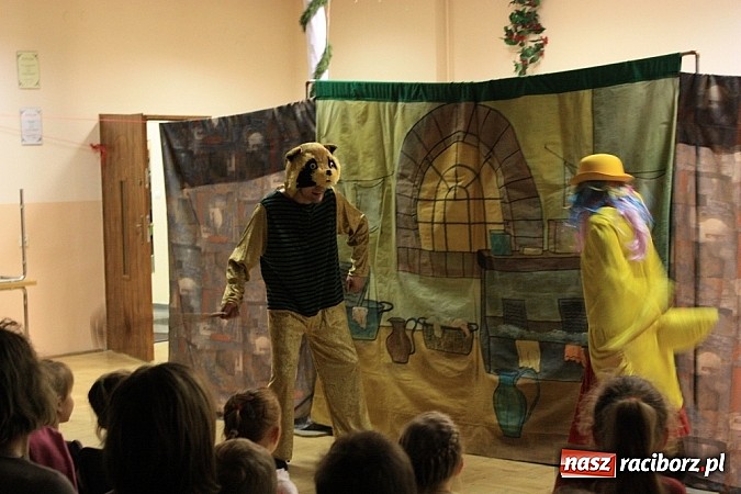 Zdjęcie w galerii na portalu naszraciborz.pl: Kaczka dziwaczka i biwak na finał ferii w gminie Krzanowice wiadomości z regionu