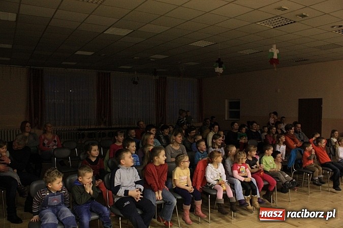 Zdjęcie w galerii na portalu naszraciborz.pl: Kaczka dziwaczka i biwak na finał ferii w gminie Krzanowice wiadomości z regionu