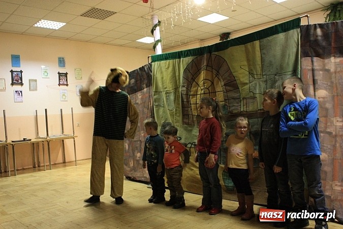 Zdjęcie w galerii na portalu naszraciborz.pl: Kaczka dziwaczka i biwak na finał ferii w gminie Krzanowice wiadomości z regionu