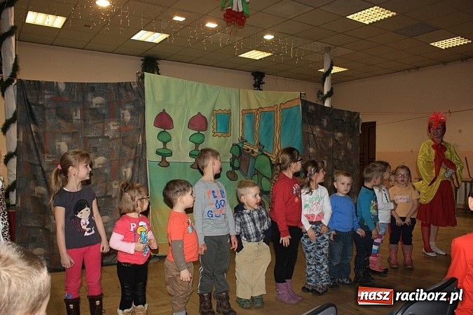 Zdjęcie w galerii na portalu naszraciborz.pl: Kaczka dziwaczka i biwak na finał ferii w gminie Krzanowice wiadomości z regionu