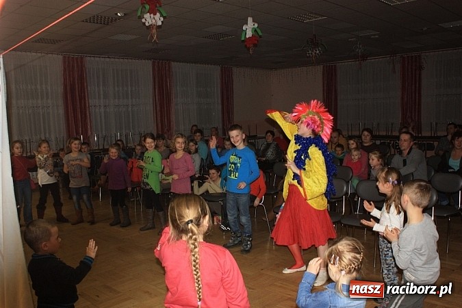 Zdjęcie w galerii na portalu naszraciborz.pl: Kaczka dziwaczka i biwak na finał ferii w gminie Krzanowice wiadomości z regionu