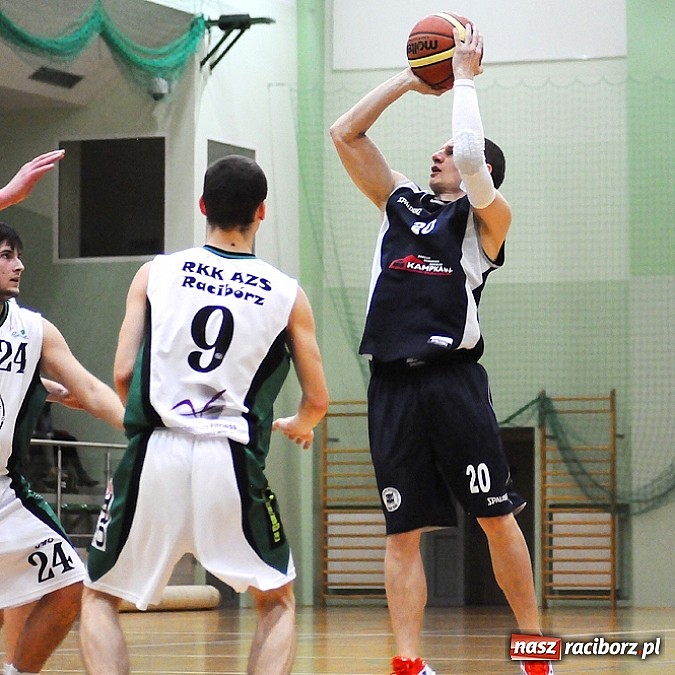 Zdjęcie w galerii na portalu naszraciborz.pl: Koszykówka. Drugie derby Raciborza dla RKK wiadomości z regionu