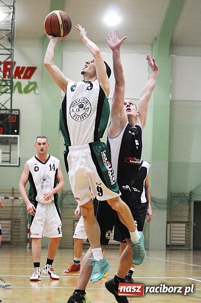 Zdjęcie w galerii na portalu naszraciborz.pl: Koszykówka. Drugie derby Raciborza dla RKK wiadomości z regionu