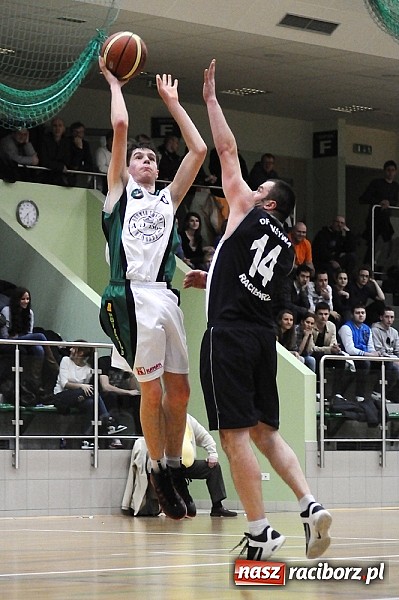 Zdjęcie w galerii na portalu naszraciborz.pl: Koszykówka. Drugie derby Raciborza dla RKK wiadomości z regionu