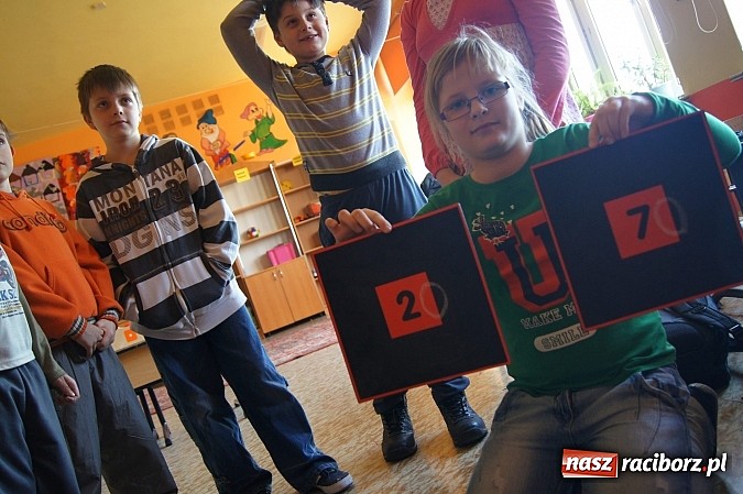 Zdjęcie w galerii na portalu naszraciborz.pl: Matematyka w szkole w Nędzy nie tylko dla orł&oacute;w wiadomości z regionu