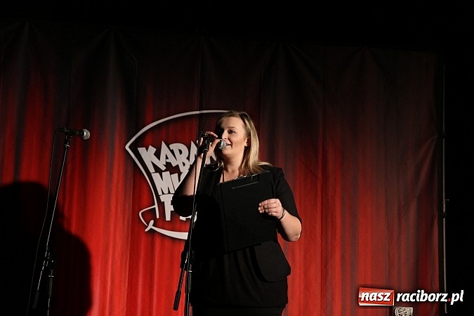 Zdjęcie w galerii na portalu naszraciborz.pl: Ślązisz is easy, czyli występ Kabaretu Młodych Pan&oacute;w w Kuźni Raciborskiej wiadomości z regionu