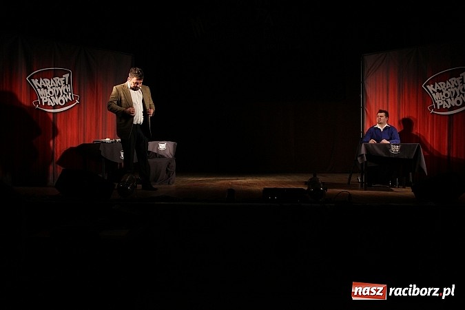 Zdjęcie w galerii na portalu naszraciborz.pl: Ślązisz is easy, czyli występ Kabaretu Młodych Pan&oacute;w w Kuźni Raciborskiej wiadomości z regionu