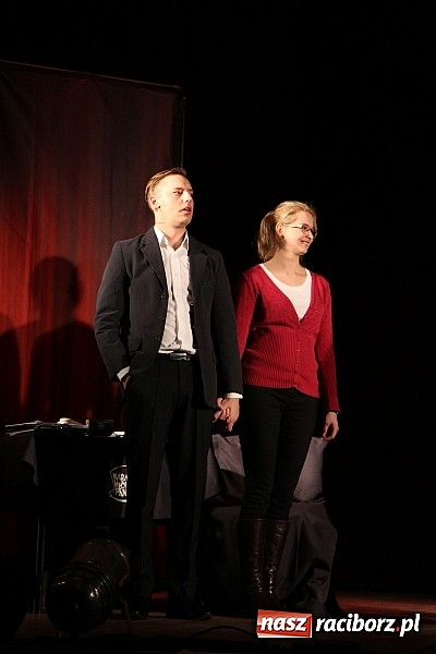 Zdjęcie w galerii na portalu naszraciborz.pl: Ślązisz is easy, czyli występ Kabaretu Młodych Pan&oacute;w w Kuźni Raciborskiej wiadomości z regionu