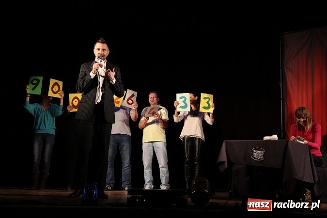 Zdjęcie w galerii na portalu naszraciborz.pl: Ślązisz is easy, czyli występ Kabaretu Młodych Pan&oacute;w w Kuźni Raciborskiej wiadomości z regionu