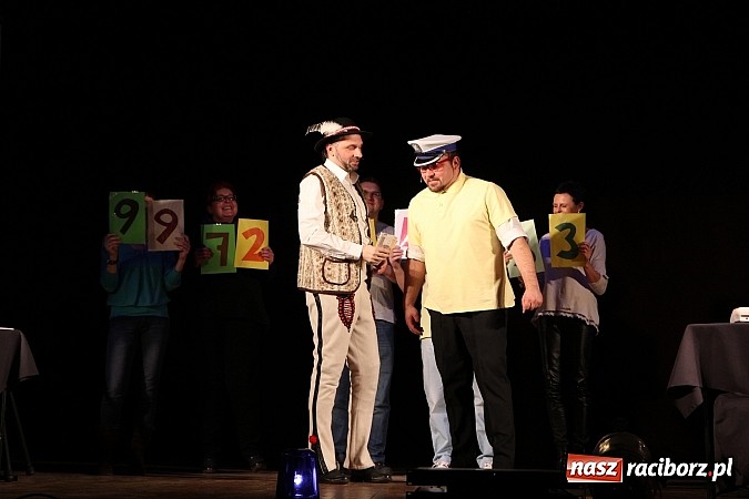 Zdjęcie w galerii na portalu naszraciborz.pl: Ślązisz is easy, czyli występ Kabaretu Młodych Pan&oacute;w w Kuźni Raciborskiej wiadomości z regionu