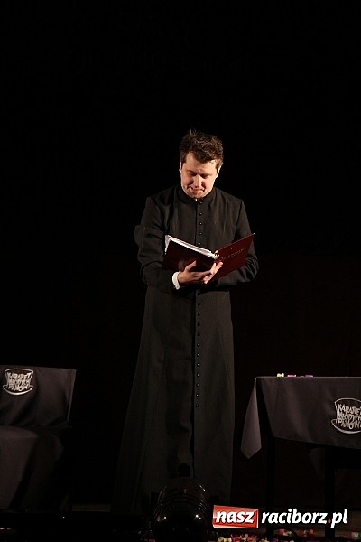 Zdjęcie w galerii na portalu naszraciborz.pl: Ślązisz is easy, czyli występ Kabaretu Młodych Pan&oacute;w w Kuźni Raciborskiej wiadomości z regionu