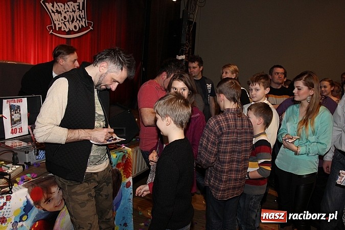 Zdjęcie w galerii na portalu naszraciborz.pl: Ślązisz is easy, czyli występ Kabaretu Młodych Pan&oacute;w w Kuźni Raciborskiej wiadomości z regionu