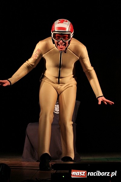 Zdjęcie w galerii na portalu naszraciborz.pl: Ślązisz is easy, czyli występ Kabaretu Młodych Pan&oacute;w w Kuźni Raciborskiej wiadomości z regionu