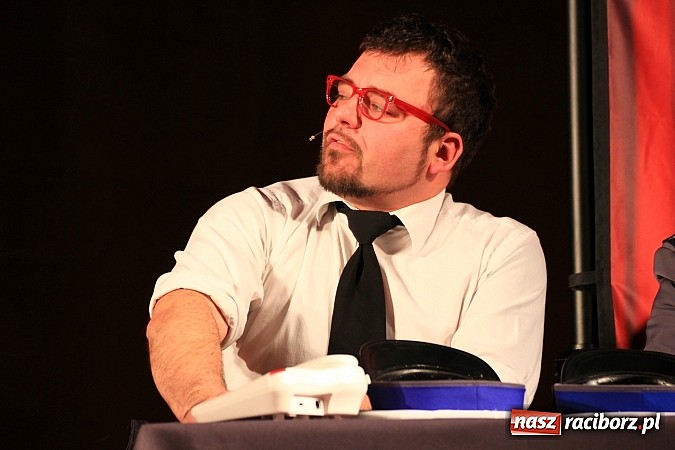 Zdjęcie w galerii na portalu naszraciborz.pl: Ślązisz is easy, czyli występ Kabaretu Młodych Pan&oacute;w w Kuźni Raciborskiej wiadomości z regionu