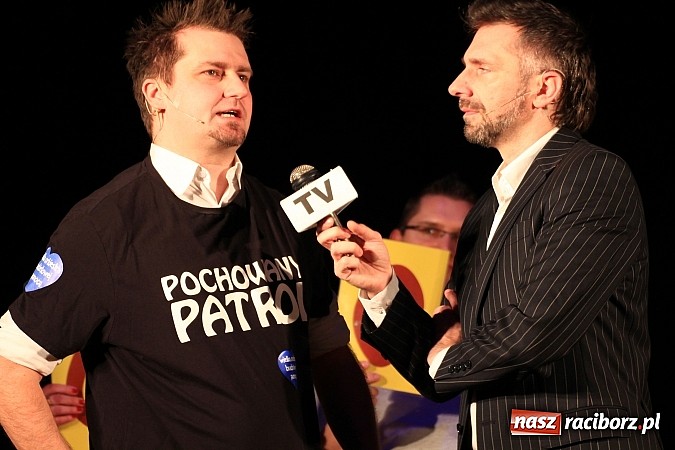 Zdjęcie w galerii na portalu naszraciborz.pl: Ślązisz is easy, czyli występ Kabaretu Młodych Pan&oacute;w w Kuźni Raciborskiej wiadomości z regionu