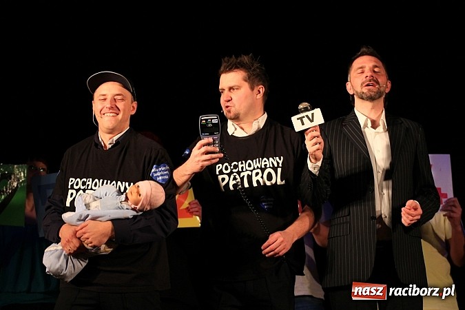 Zdjęcie w galerii na portalu naszraciborz.pl: Ślązisz is easy, czyli występ Kabaretu Młodych Pan&oacute;w w Kuźni Raciborskiej wiadomości z regionu