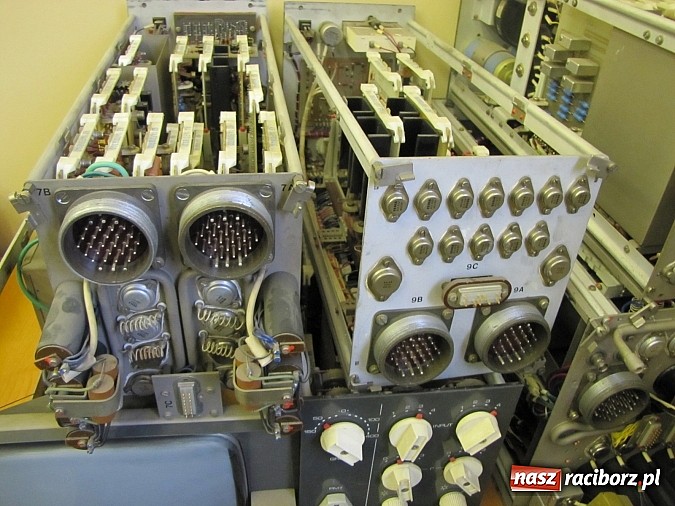 Zdjęcie w galerii na portalu naszraciborz.pl: Nowy mikroskop dla pracowni w Gimnazjum nr 3 wiadomości z regionu