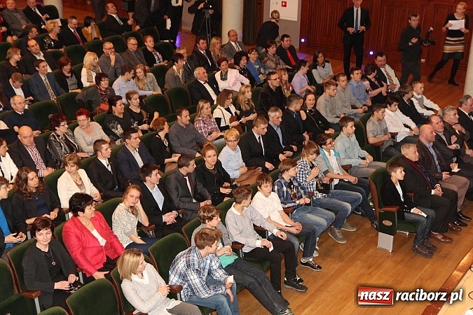 Zdjęcie w galerii na portalu naszraciborz.pl: Raciborska Gala Sportu po raz VII. Championy zostały wręczone wiadomości z regionu