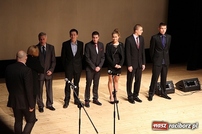 Zdjęcie w galerii na portalu naszraciborz.pl: Raciborska Gala Sportu po raz VII. Championy zostały wręczone wiadomości z regionu