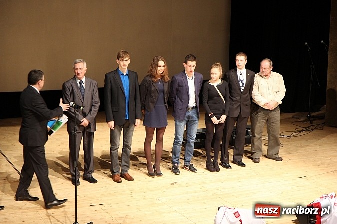 Zdjęcie w galerii na portalu naszraciborz.pl: Raciborska Gala Sportu po raz VII. Championy zostały wręczone wiadomości z regionu