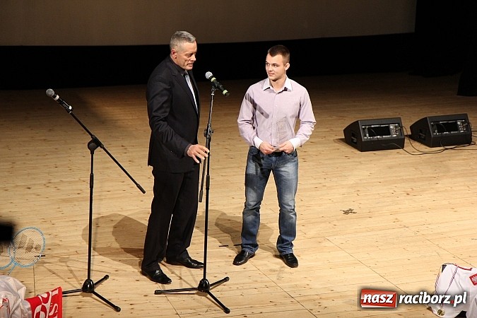 Zdjęcie w galerii na portalu naszraciborz.pl: Raciborska Gala Sportu po raz VII. Championy zostały wręczone wiadomości z regionu
