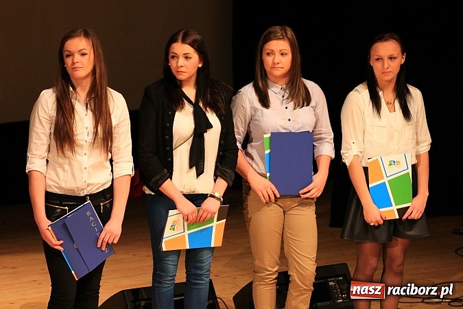 Zdjęcie w galerii na portalu naszraciborz.pl: Raciborska Gala Sportu po raz VII. Championy zostały wręczone wiadomości z regionu