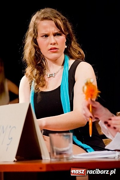 Zdjęcie w galerii na portalu naszraciborz.pl: Wieczór premier na scenie MDK-u wiadomości z regionu