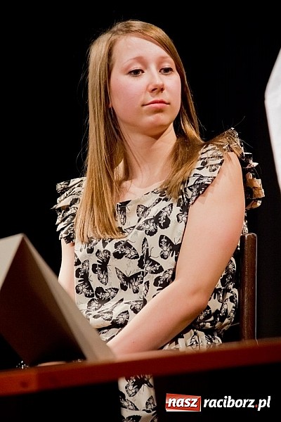 Zdjęcie w galerii na portalu naszraciborz.pl: Wieczór premier na scenie MDK-u wiadomości z regionu