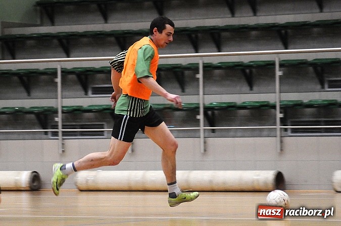 Zdjęcie w galerii na portalu naszraciborz.pl: Maciej Pawlisz pogromcą MOW-u Rudy wiadomości z regionu