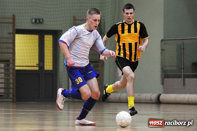 Zdjęcie w galerii na portalu naszraciborz.pl: Maciej Pawlisz pogromcą MOW-u Rudy wiadomości z regionu