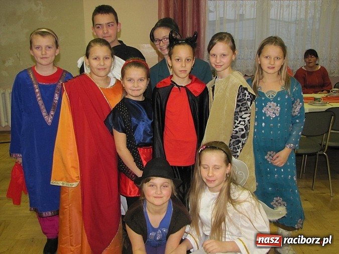 Zdjęcie w galerii na portalu naszraciborz.pl: Bezpieczna rodzina na drodze - Krzanowice podsumowały kampanię profilaktyczną wiadomości z regionu